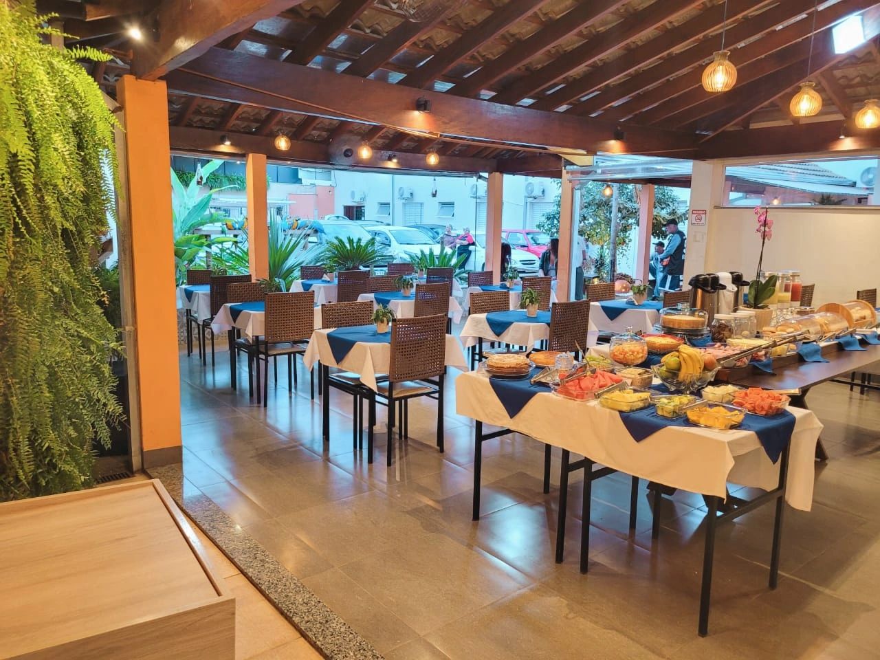 Café da manhã completo
