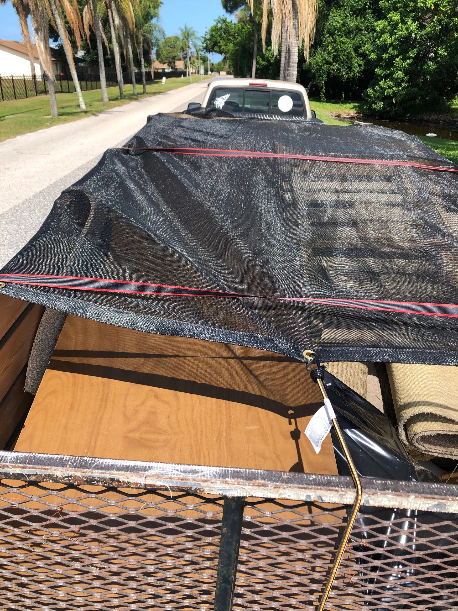 Junk removal trash removal carpet removal construction debris removal Holmes beach junk removal 941