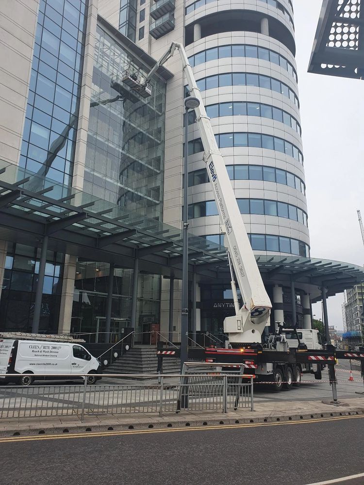 high level window cleaning