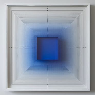 instalación de arte, arte contemporáneo, paneles transparentes, tonos azules, efecto visual