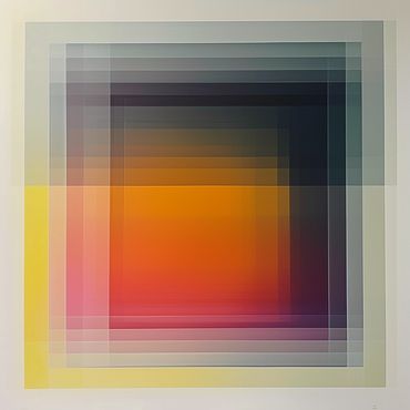 • Perspectiva abstracta
• Atardecer
• Paneles en blanco y negro
• Ilusión de continuidad
• Profundidad visual
• Decoración moderna