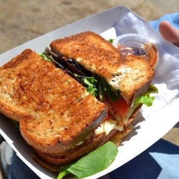 Grilled Cheese
Food Truck
Catering
