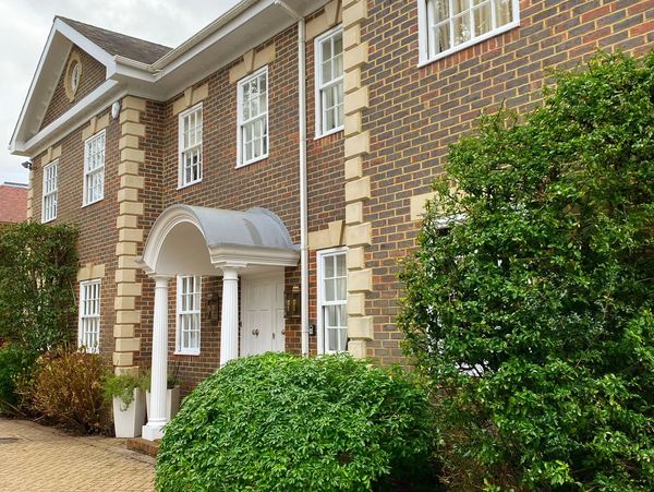 gutter cleaning Reigate