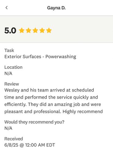 Five-star review for efficient and professional powerwashing service.