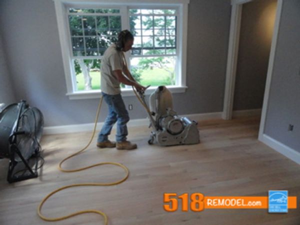 Sanding hardwood floor