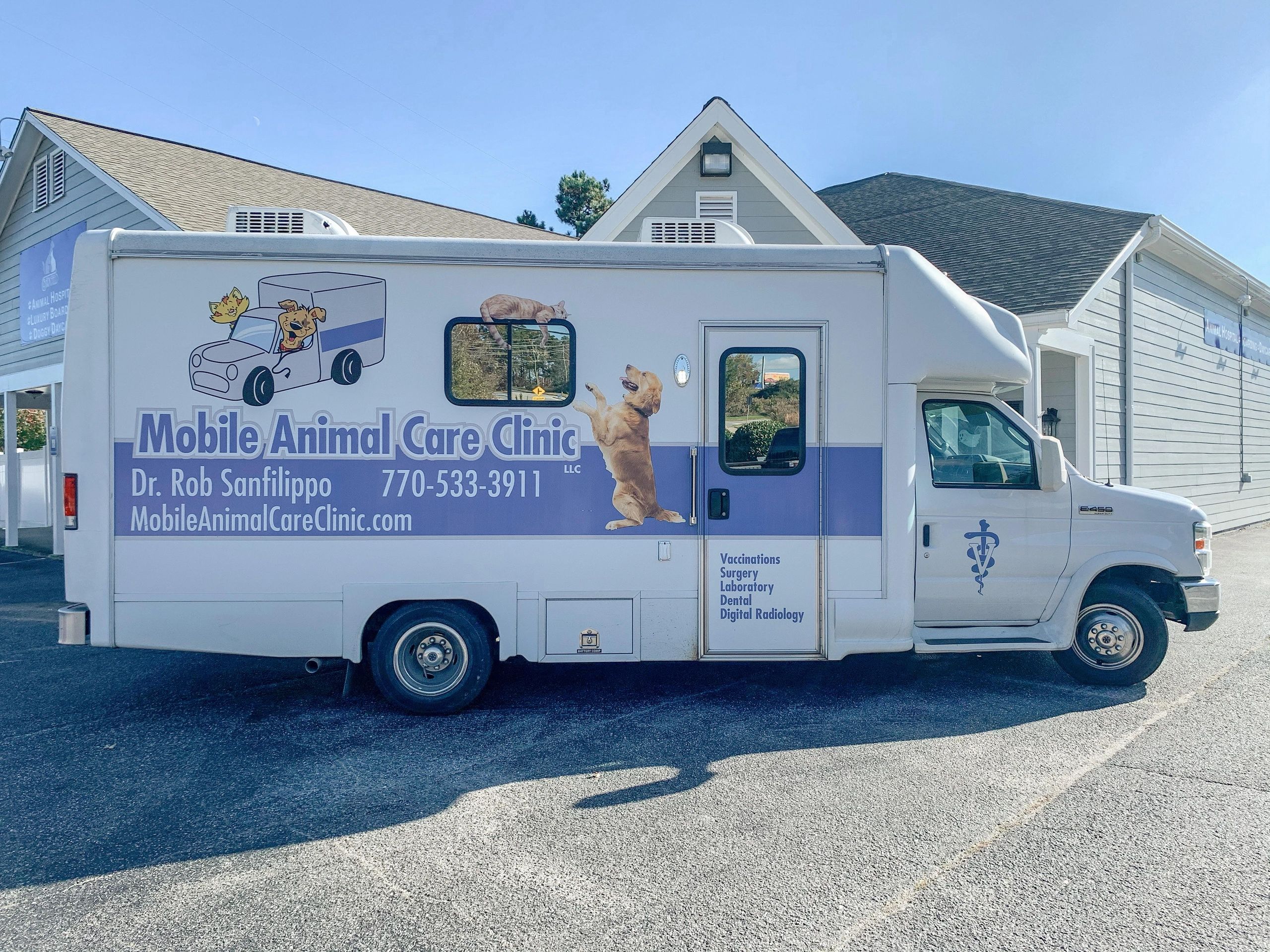 Cumming Ga Mobile Animal Clinic Hospital Vet Veterinary Boarding Doggy Daycare Petsitting 