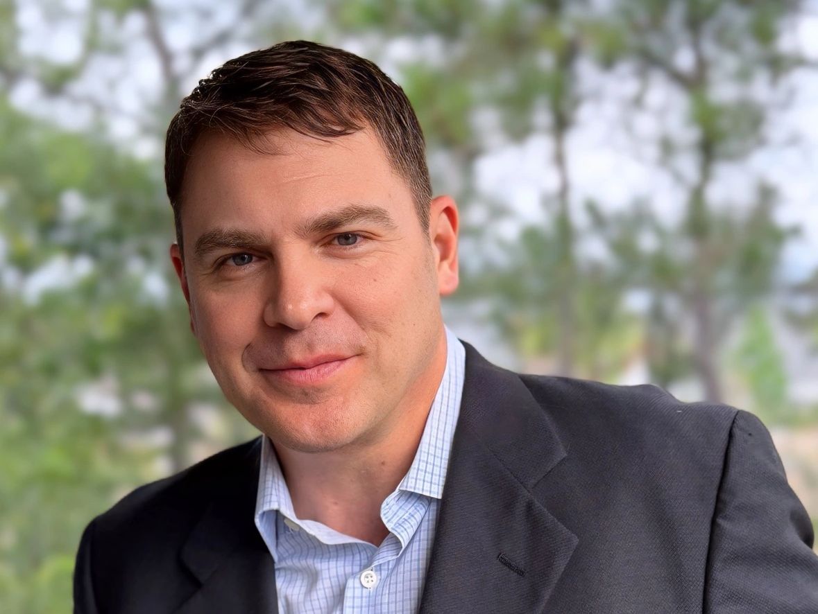 Contact Danny Kelly at Anchor & Vine