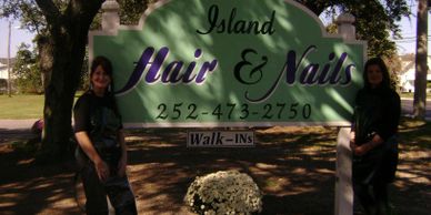 Island Hare and Nails in Manteo on Roanoke Island in the Outer Banks