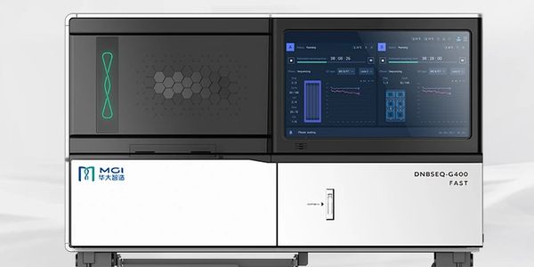 DNBSEQ-G400RS FAST genetic sequencer