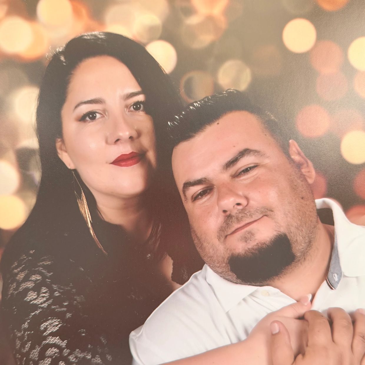 husband a wife team in construction