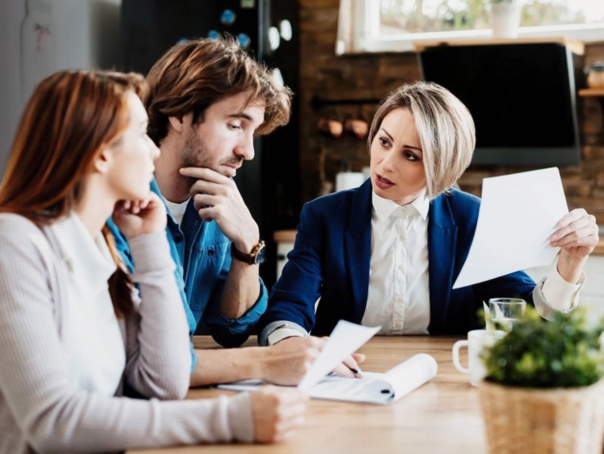 GREEN AND ASSOCIATES SOLICITORS