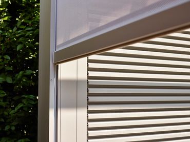 Patio Cover aluminum Louvered Roof  pergola outdoor structure luxury living StruXure Azenco