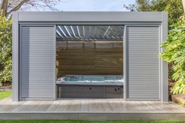 Patio Cover aluminum Louvered Roof  pergola outdoor structure luxury living StruXure Azenco