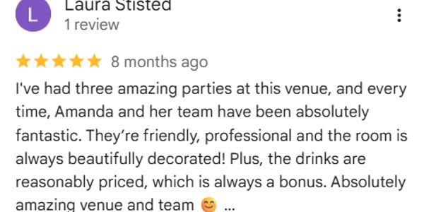 Positive five-star review praising Amanda's team and the venue.