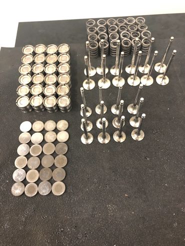 Valves and springs rebuild Cylinder Head