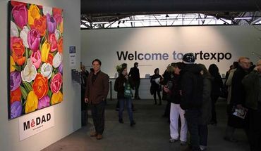 Flower Painting by MEDAD at ARTEXPO New York City 2011