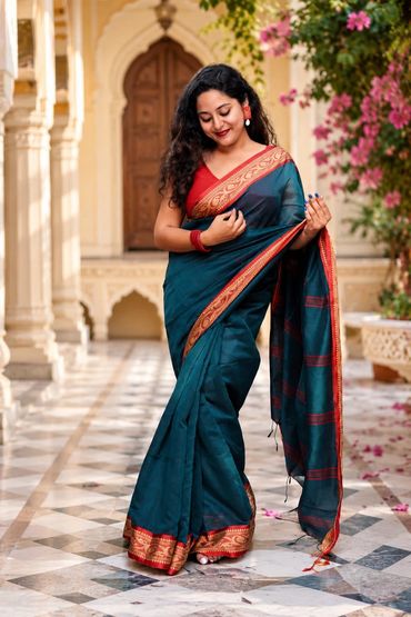 Premium Bengal Taant Saree
Elegant handwoven Bengal saree for festive, office and daily wear. Availa