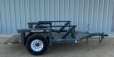 Hydraulic drop deck trailers with hitch rentals.  Delivery or pick up options.  Southeast Valley