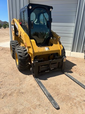 Skid steers and loaders with attachments, forks, augers, gannons, hydraulic, buckets, equipment