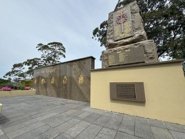 Oatley War Memorial (Oatley Park, Oatley Ave). 2025