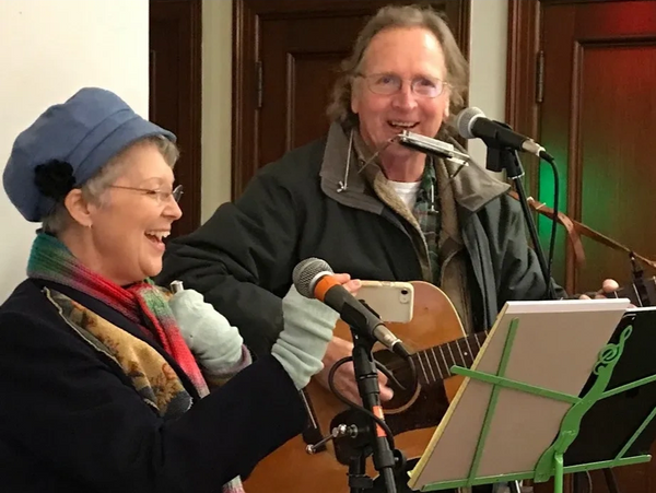 Molly and Mark Alan Lovewell at First Friday in Vineyard Haven MA Dec 2021. Photo by Susie Bowman.