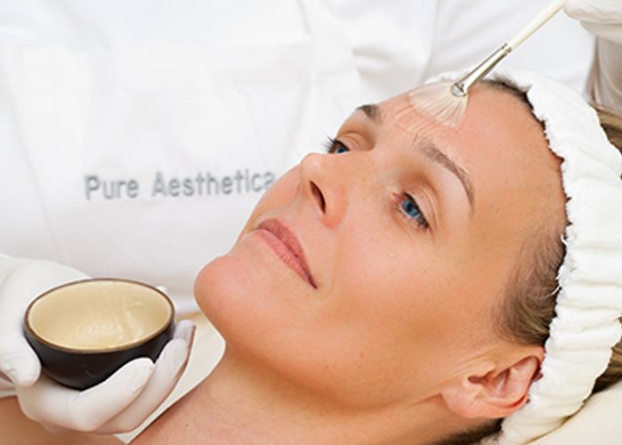 Pure Aesthetica Vitamin Hydration Mask Facial.