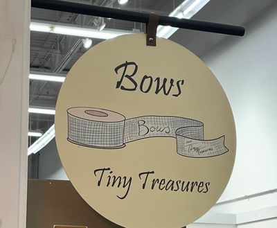 Bows and Tiny Treasures Business Sign