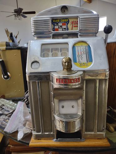 antique slot machine