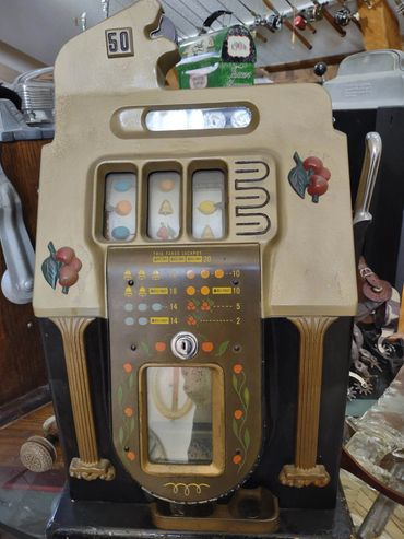 antique slot machine