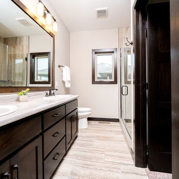 Sioux Falls Home Construction Created This Beautiful Bathroom With Tile Floors