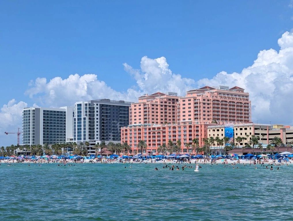 Clearwater Beach hotels for private Charter, boat rental & sunset cruise