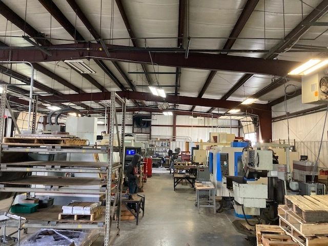 CNC machine shop Rockford, IL