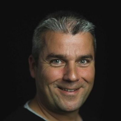 portrait photo of Nigel Reyes