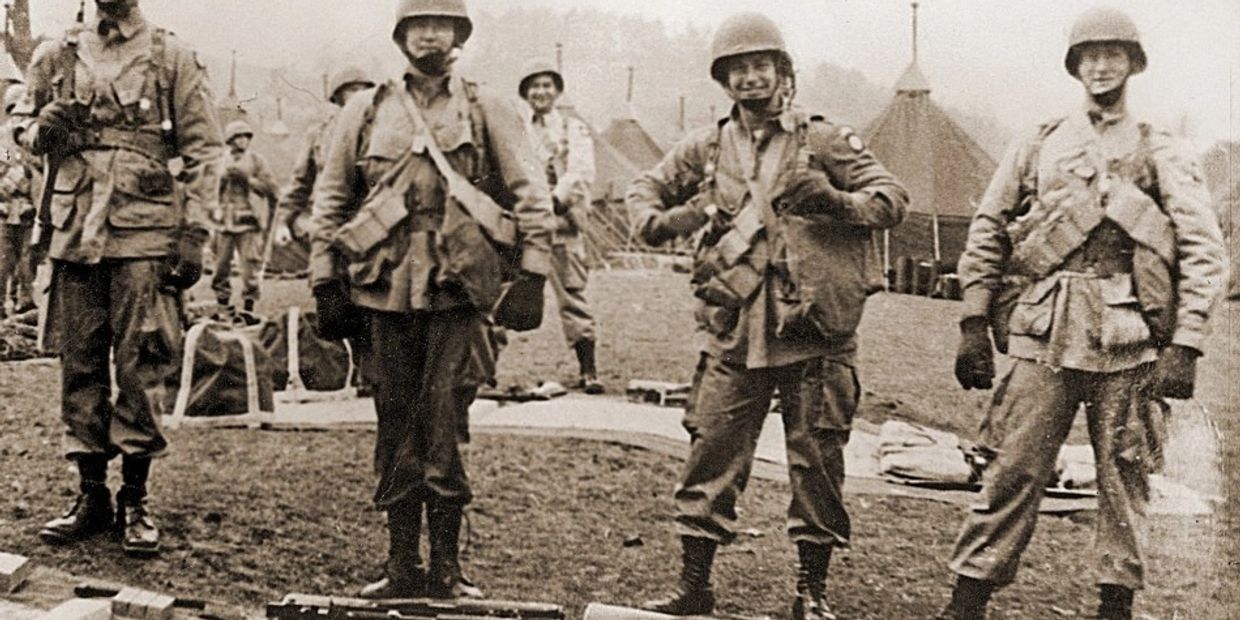 Paratroopers of the 82nd Airborne Division at Quorn Camp, 1944.
