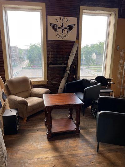 seating area LiftTrust