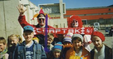 Kaluga Russia street ministry of East West 1998 Sunshine After Rain Ministries