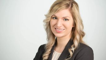 ERAS FELLOWSHIP HEADSHOT