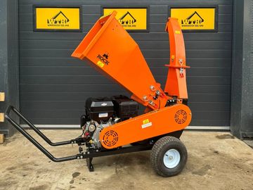 rock machinery petrol wood chipper
