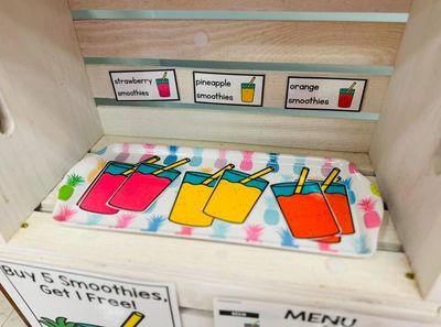 smoothie dramatic play center setup in a preschool classroom