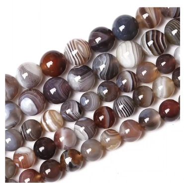 Sardonyx Agate
strengthen sensory organs, particularly sight and hearing. Strength and protection
