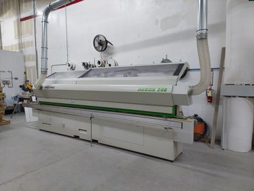 CANTEADORA DE MADERA MARCA BIESSE