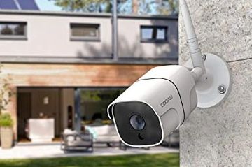 EFFECTIVE AND VERSATILE AUTOMATED CCTV SURVEILLANCE CAMERA SYSTEM, WITH MODULAR PLUG-AND-PLAY HARDWA