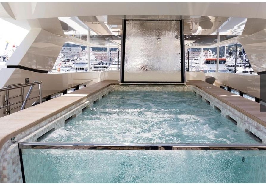 Hot tub on a Yacht