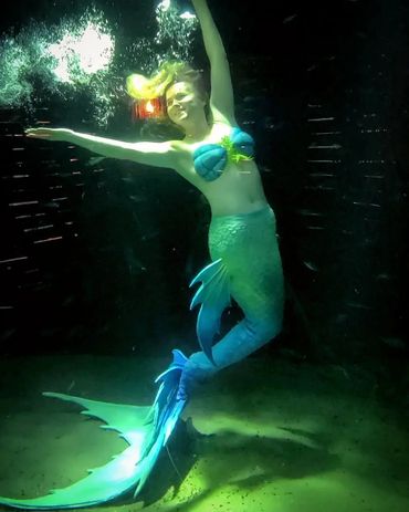 Mermaid Molly Flora at the Aquatarium in Brockville