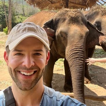 Stephen, intuitive psychic medium and empath offering heart-centered guidance and psychic insights.