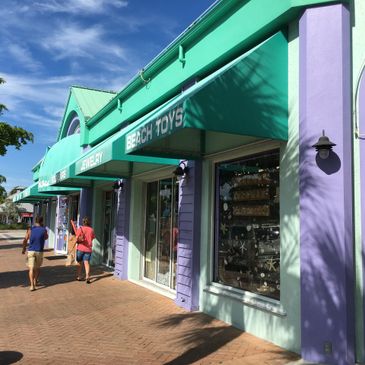 The Beach Bazaar curb in Siesta Village