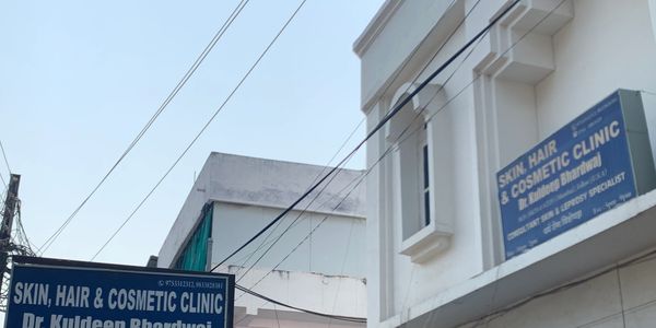 Near Prem Mandir 2225/2 1st Floor - Skin Hair and Cosmetic clinic Dr Kuldeep Bhardwaj MD