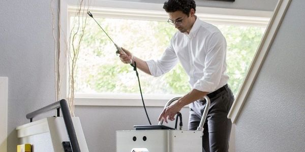 Man conducting an air test.