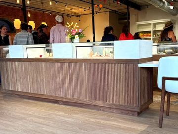 custom jewelry display