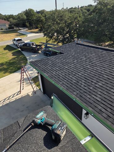 Seamless Rain Gutter Services